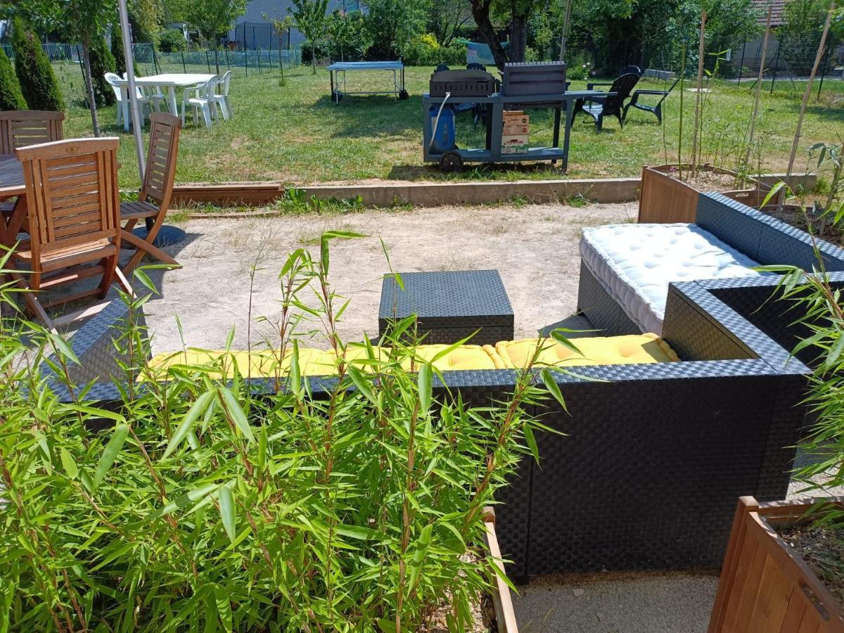 Gite Les Dames Du Quint 3 Etoiles Baume-les-Dames Room photo